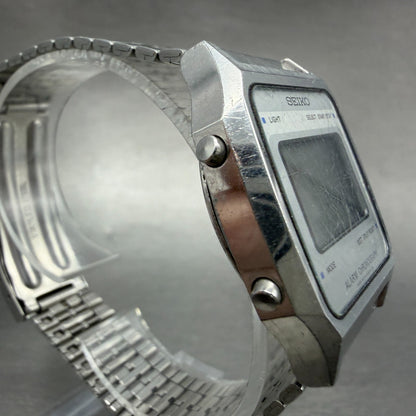 Seiko Digital Watch Men 34mm LCD Silver Alarm Chrono A914-5A09 New battery3