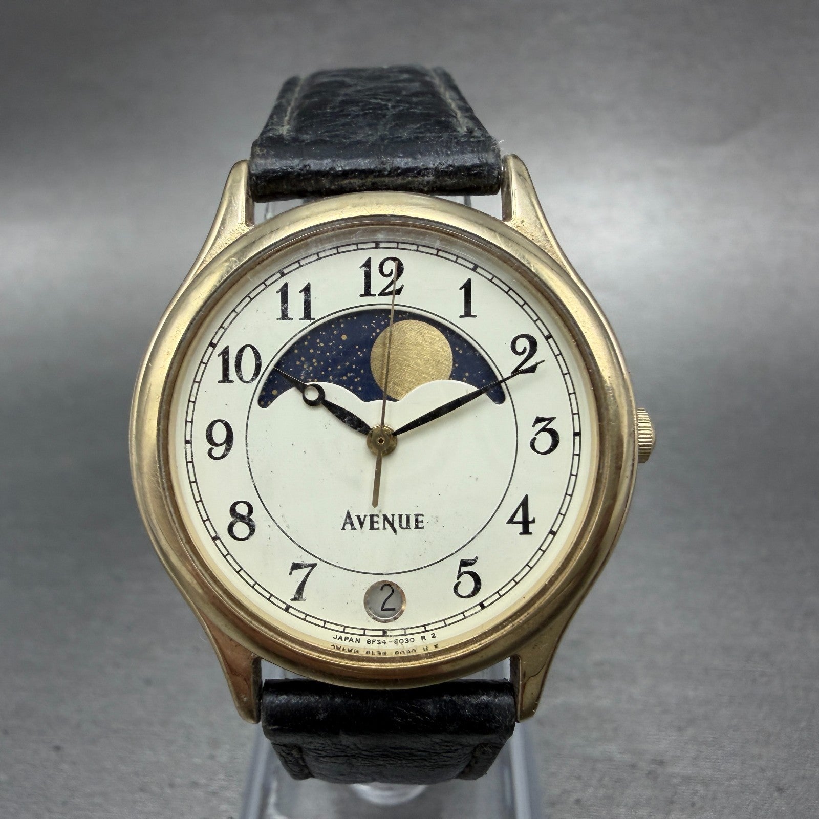 Seiko Avenue Moon Phase Watch Unisex 32mm White Dial Gold Tone Date New Battery0