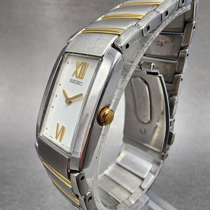 Seiko Tank Watch Women 18mm White Dial Toe Tone Rectangle 1n00-0ez0 New Battery