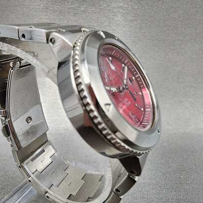 Citizen EcoDrive XC Dive Watch Women 31mm Red Dial Steel Date Round Runs3