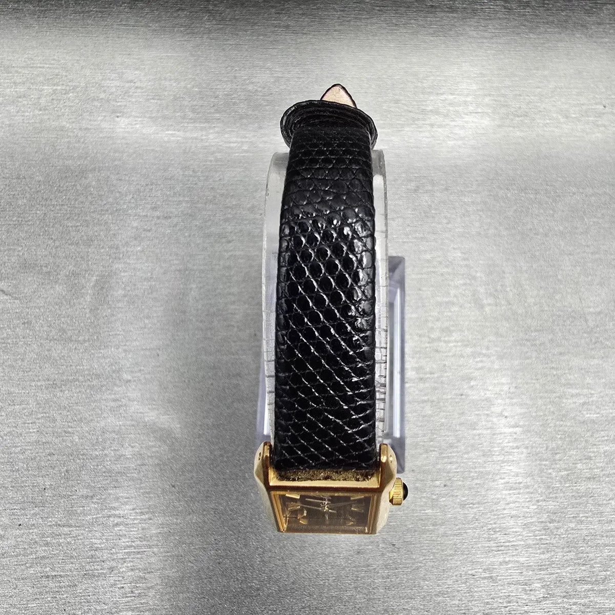Seiko Tank Watch Women 18mm Black Dial Gold Rectangle V401-5670 New Battery4