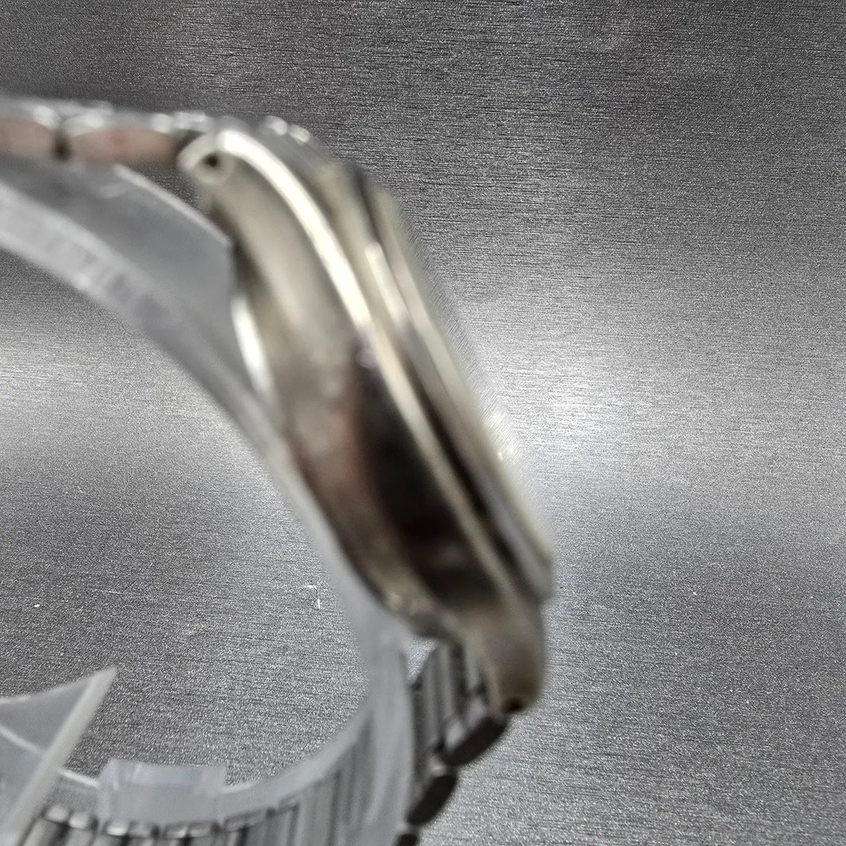Ricoh Watch Women 26mm Silver Dial Silver Tone Date Round  New Battery3