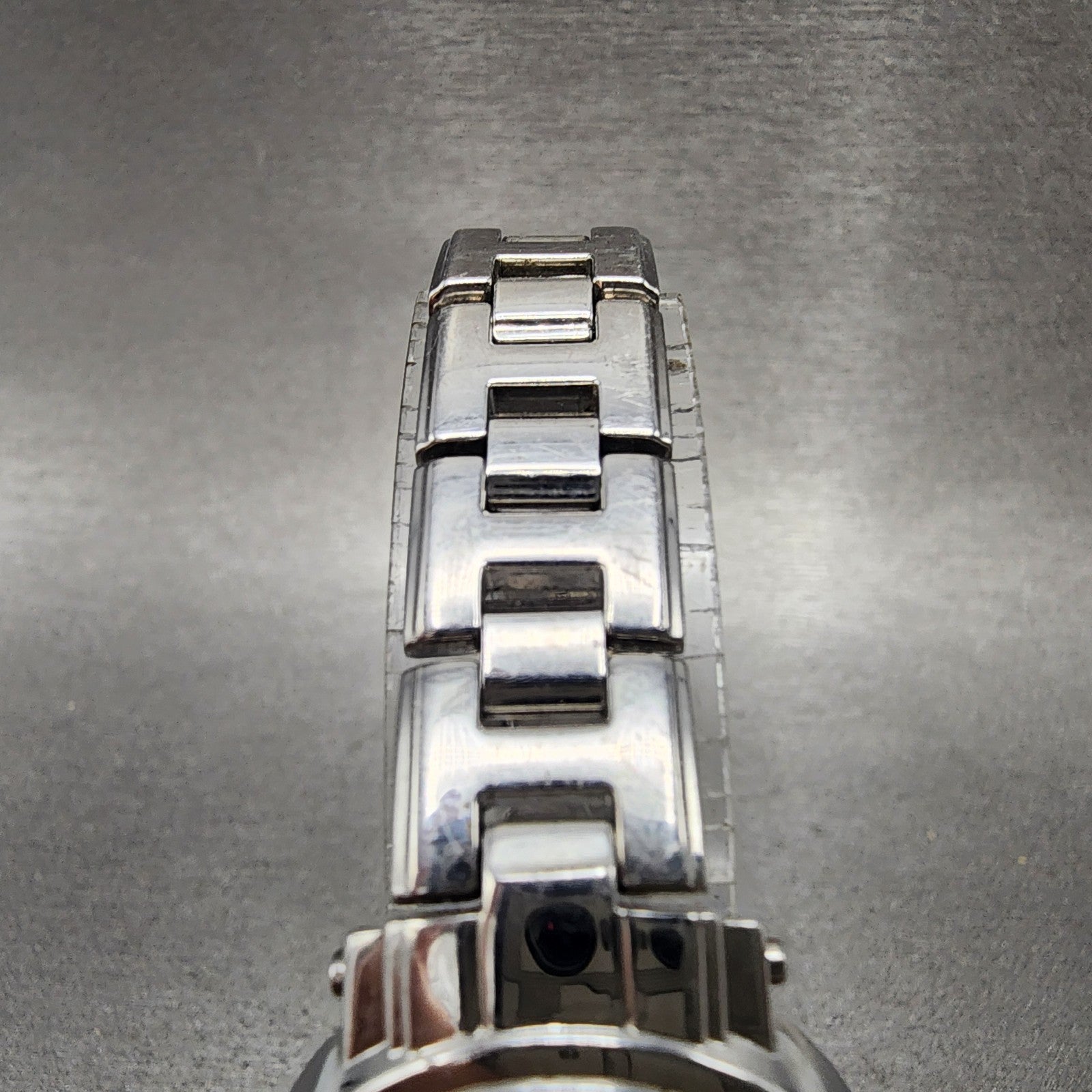 Seiko Wired Watch Women 26mm White Dial Silver Tone 7n010cn0 New Battery4