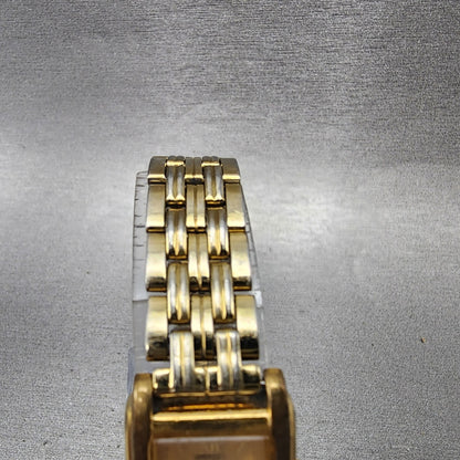 Seiko Tank Watch Women 18mm Champagne Dial Gold Tone V4015650 New Battery4