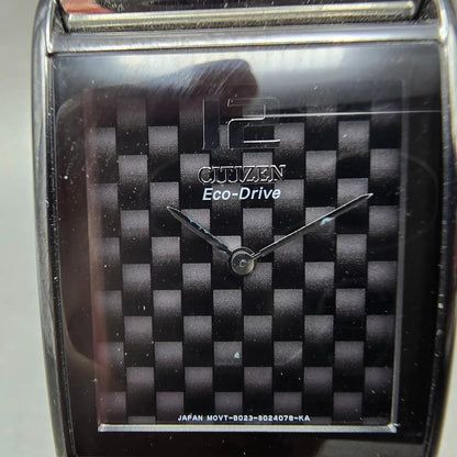 48533204