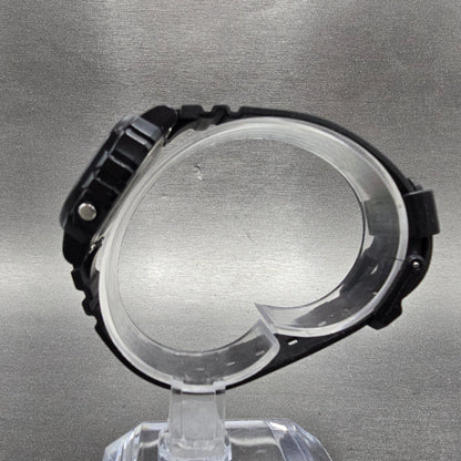 Casio LA-20WH Illuminator Watch Women 30mm Black Alarm Chronograph New Battery7