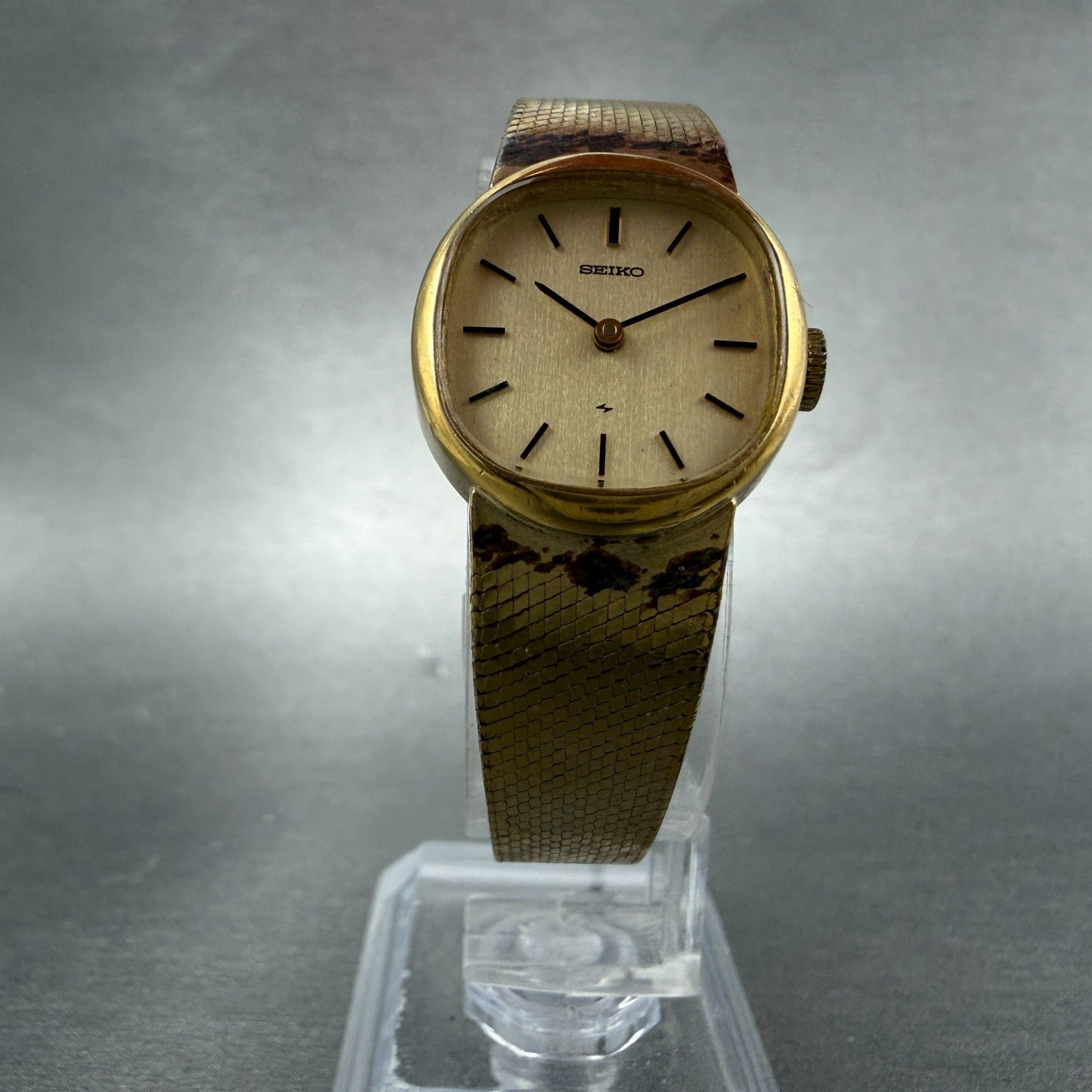 Seiko Watch Women 21mm Champagne Dial Gold Tone Round Manual 11-4670 Runs VTG5