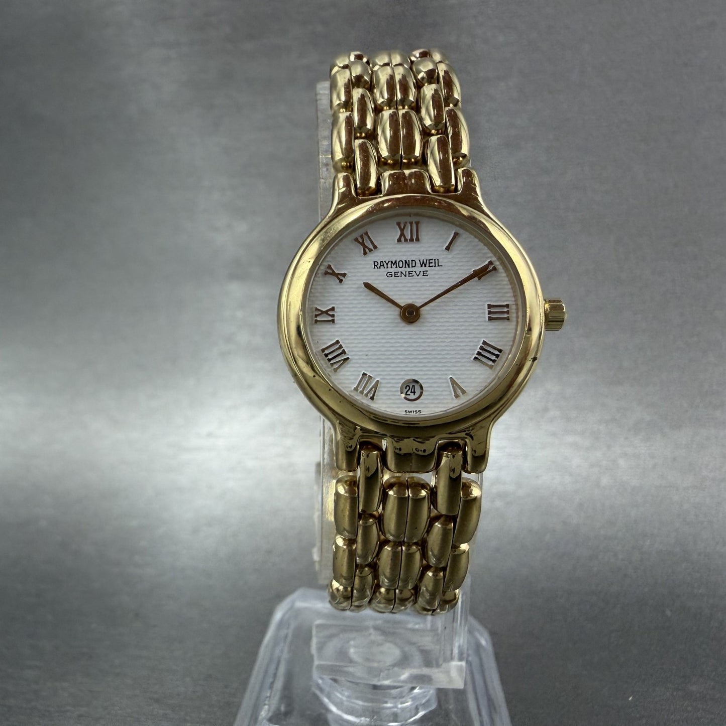 Raymond Weil Watch Women 24mm White Dial Gold Plated Date Round 9946 New Battery5