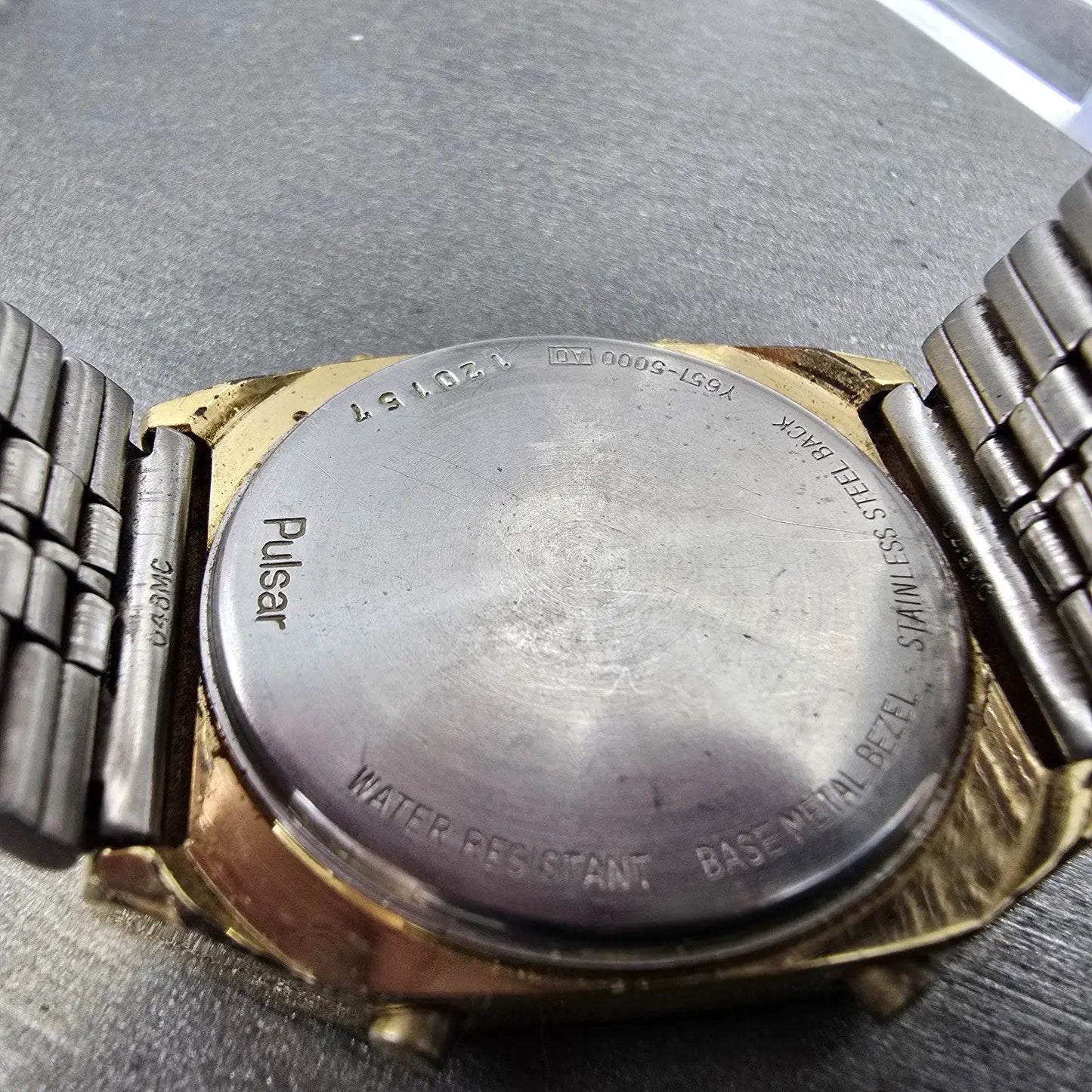 Pulsar Analog Digital Watch Men 32mm Gold Tone Alarm Chronograph Y651 New Battey9
