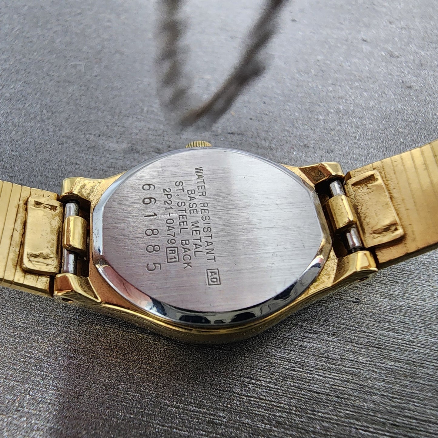 Seiko Watch Women 19mm Gold Dial Gold Tone Round 2P210A79 New Battery VTG9