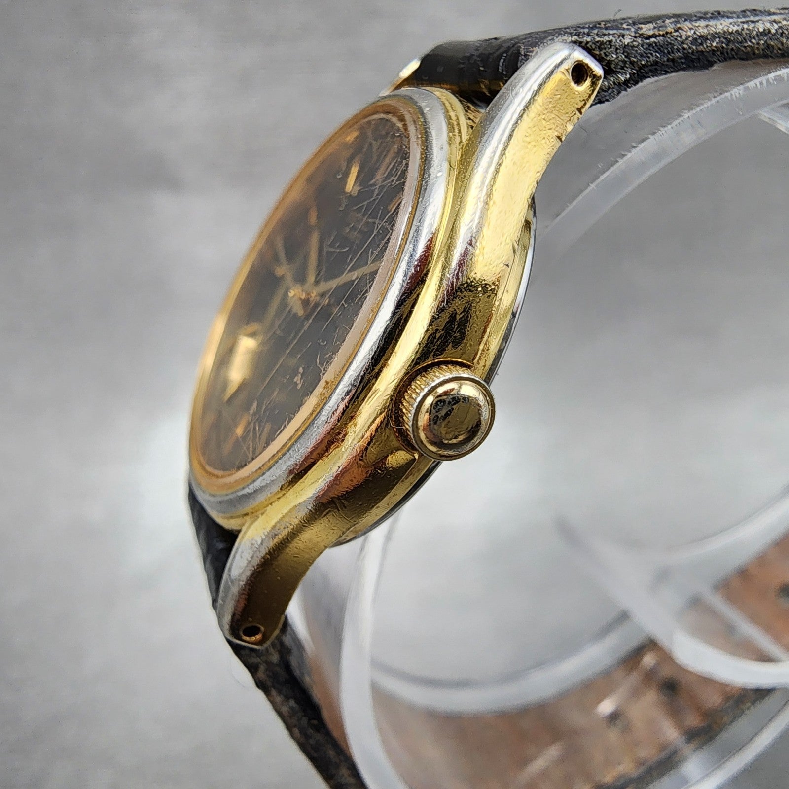 Seiko Watch Women 25mm Black Dial Gold Tone Date Round 7n820100 New Battery2