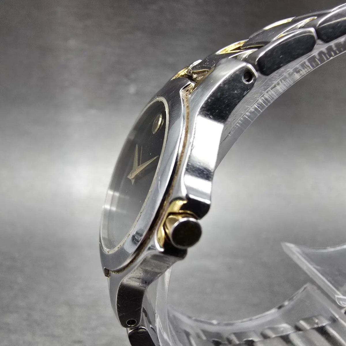 Movado Meza Watch Women 26mm Black Dial Two Tone Round 81 A1 1851 New Battery S2