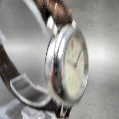 Victorinox Swiss Army Cavalry Watch Men 37mm Cream Dial Silve Tone Date NewBatb8