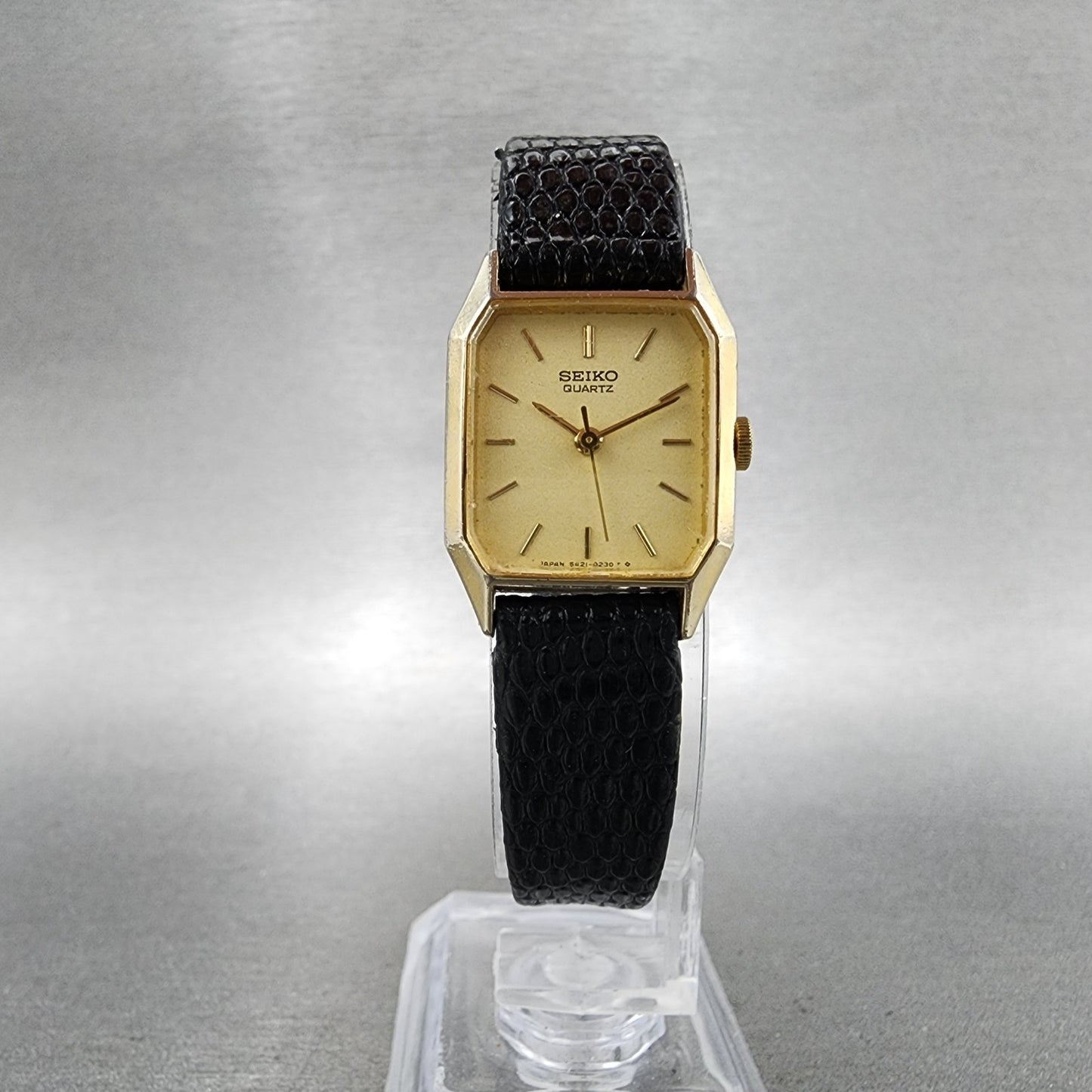Seiko Tank Watch Women 19mm Champagne Dial Gold Tone 54215119 New Battery5