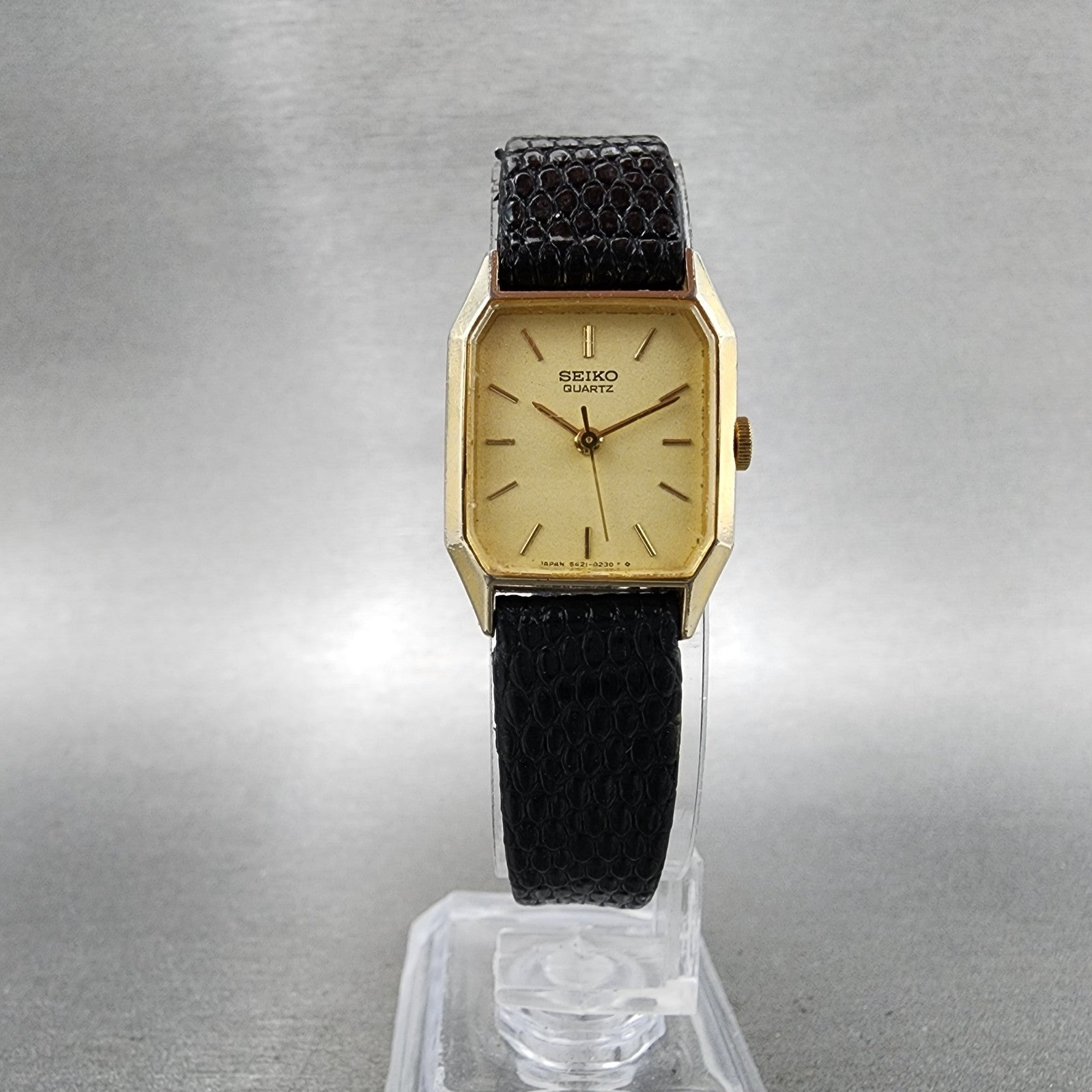Seiko Tank Watch Women 19mm Champagne Dial Gold Tone 54215119 New Battery5