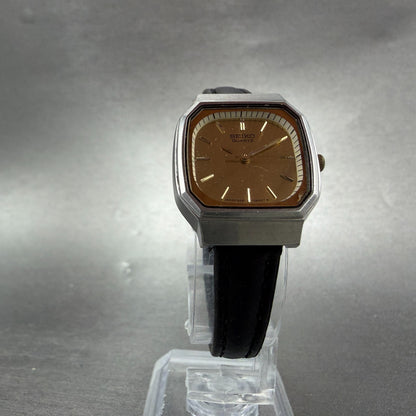 Seiko Watch Women 23mm Champagne Dial Silver Tone Octagon 3421-527A New Battery5