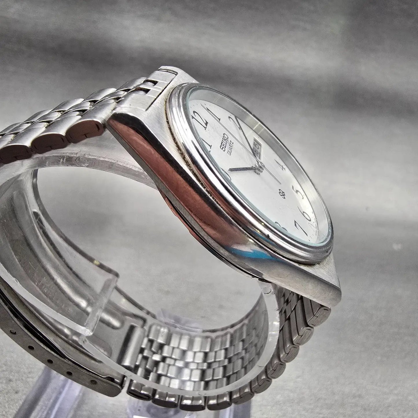 Seiko SQ Watch Men 34mm Silver Dial Silver Tone Daydate Round 6923-7039 New Batt3