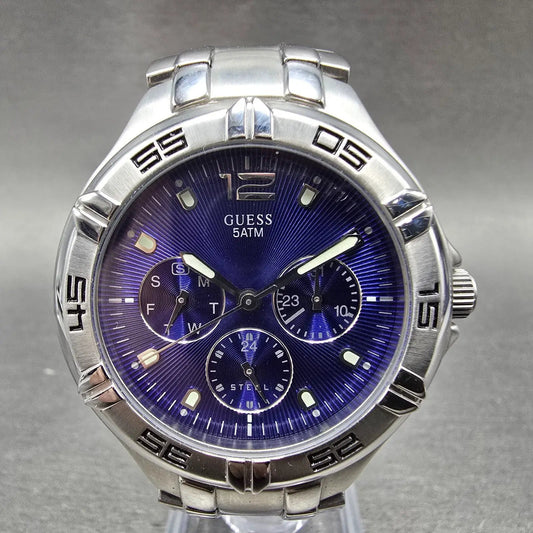 Guess Watch Men 38mm Blue Dial Silver Tone Daydate Round P206GL New Battery0