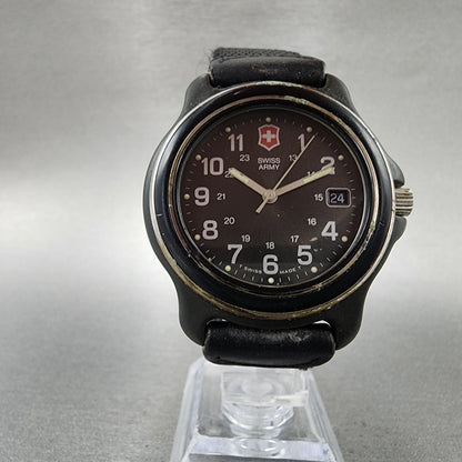 Swiss Army Watch men 39mm Black Dial Black Tone Date Round  New Battery5