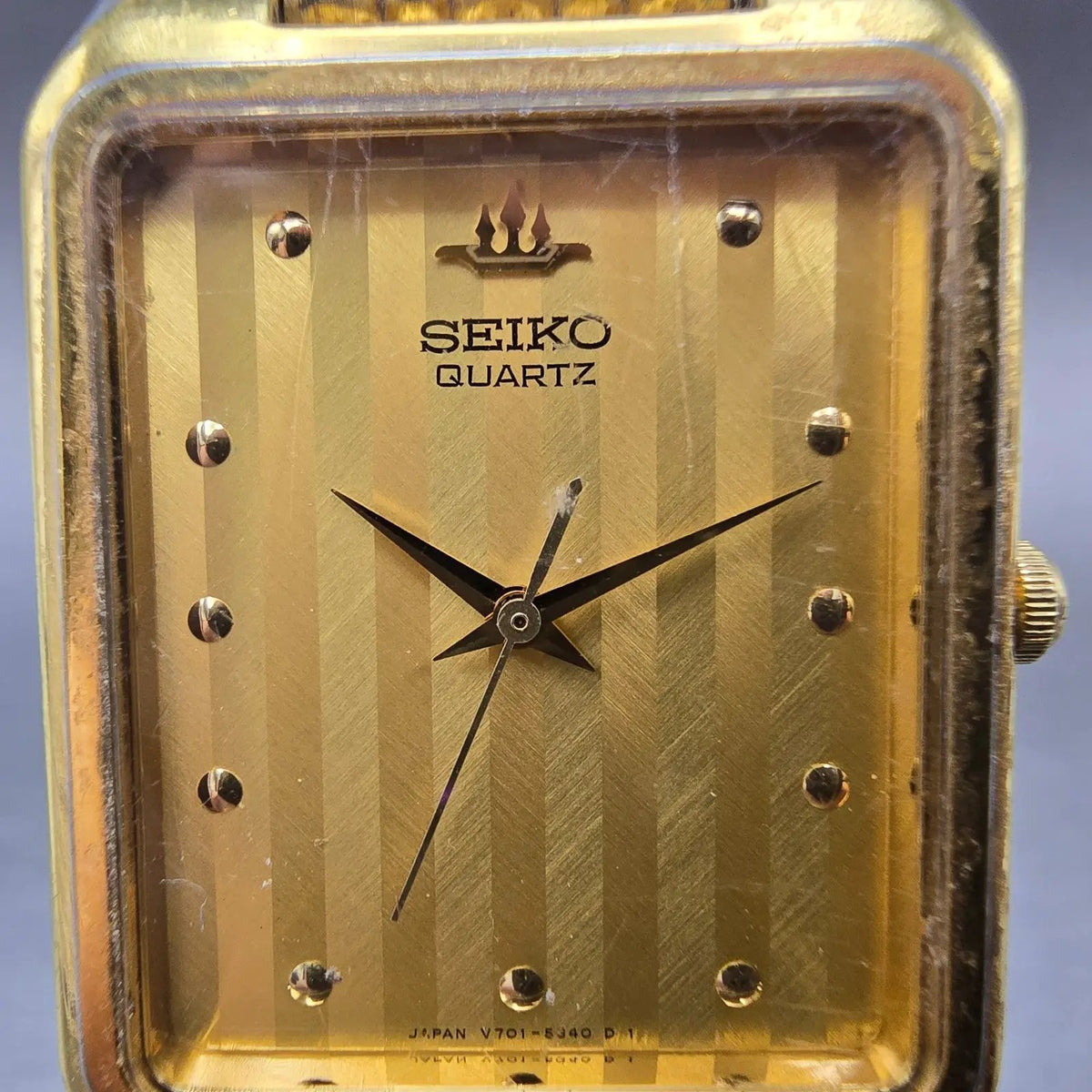 Seiko Tank Watch Men 26mm Champagne Dial Gold Rectangle V701-5J00 PARTS VTG2