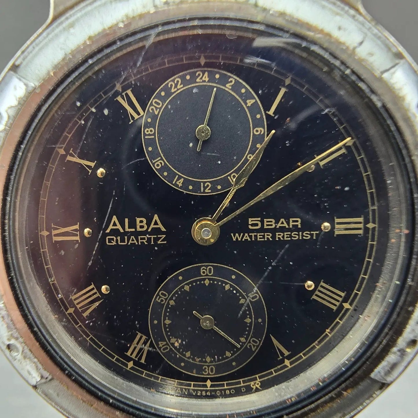 Seiko ALBA Watch Men 34mm Black Dial Silver Tone Round V254-0110 PARTS NO CROWN2