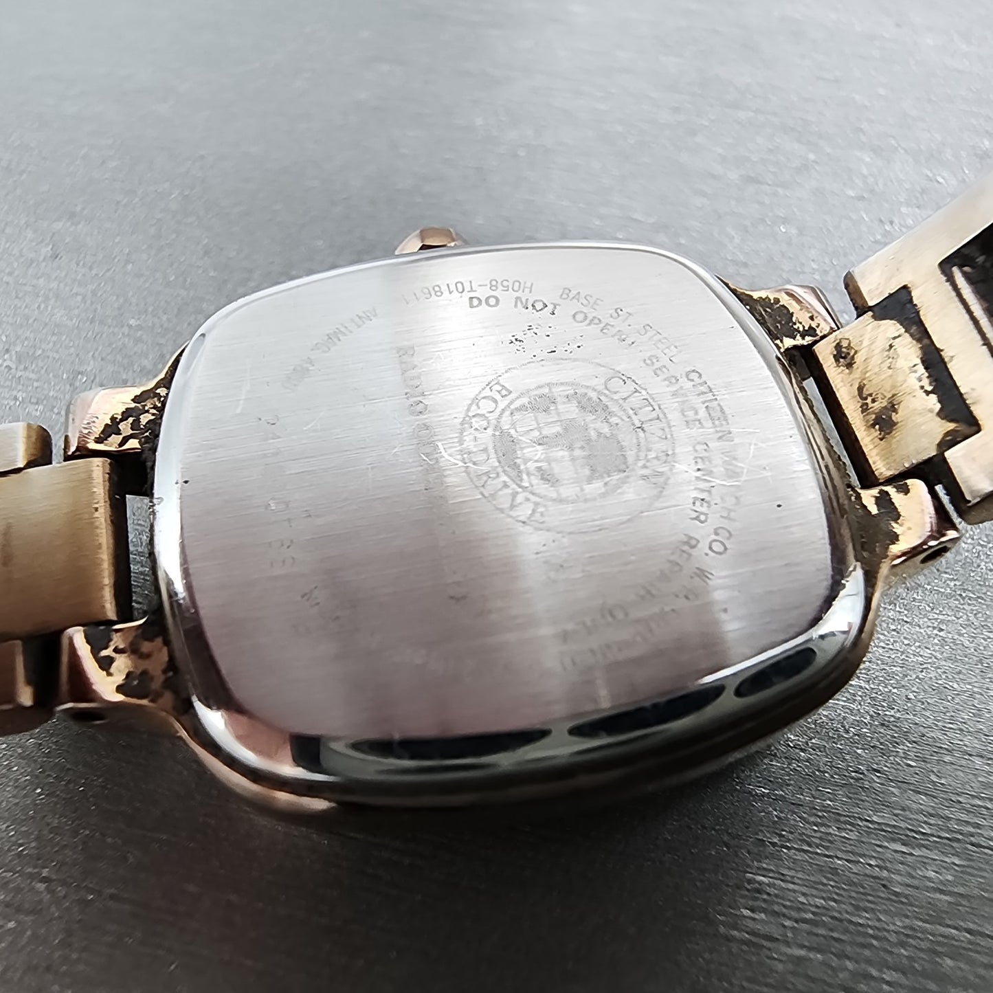 Citizen EcoDrive XC Watch Women 25mm White Dial Rose Gold Date H058 Runs9