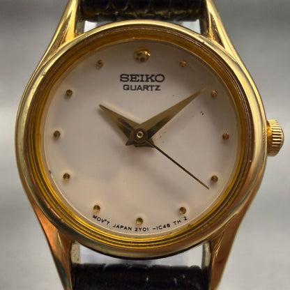 Seiko Watch Women 20mm White Dial Gold Tone Round 2Y01-0A19 Vintage New Battery1