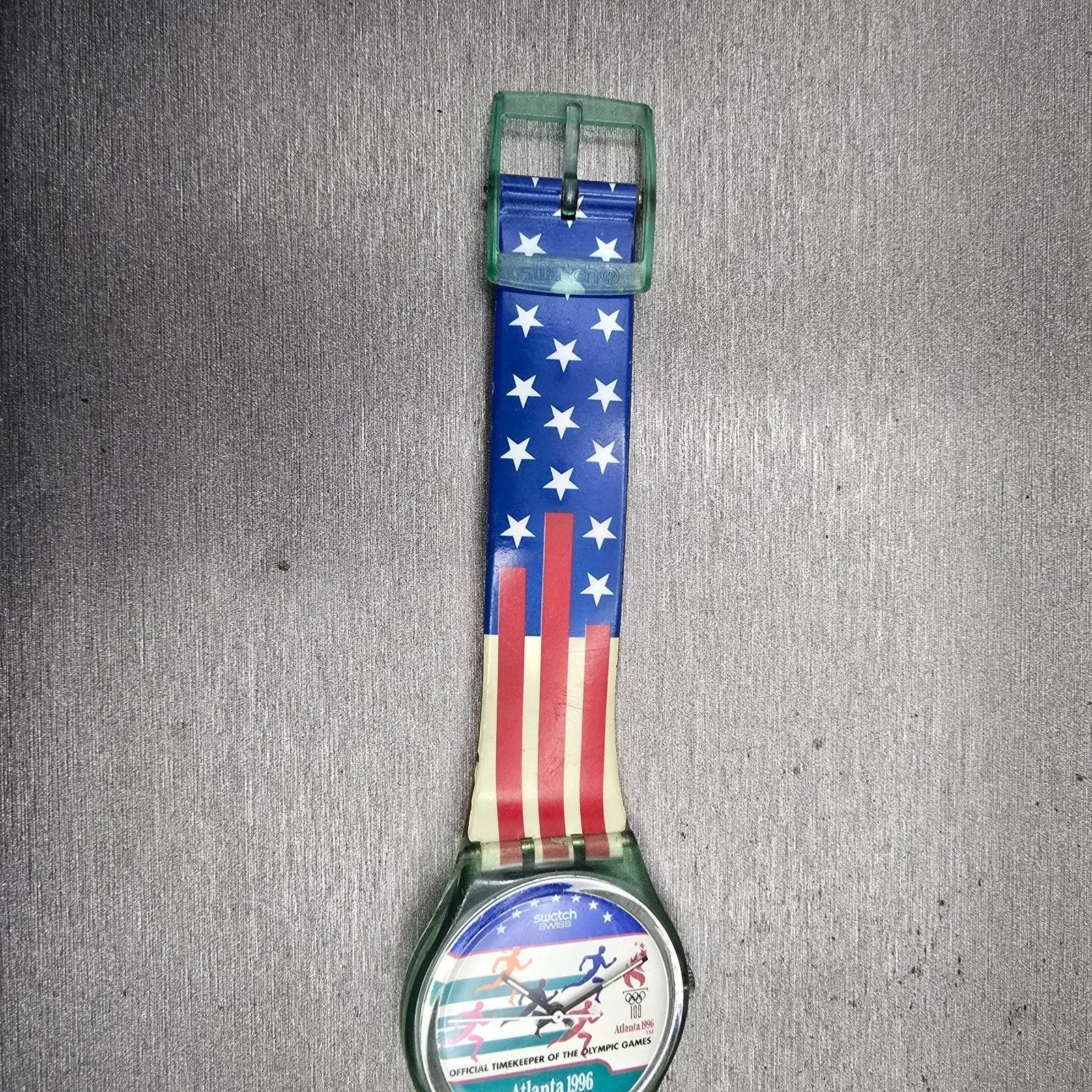 Swatch Gent Atlanta Laurels Watch Men Green Dial Green Case Round GZ145 New Batt13