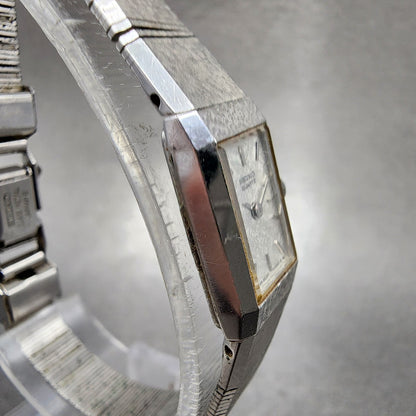 Seiko Tank Watch Women 12mm Silver Dial Silver Tone 2e205029 New Battery4