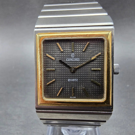 Concord Mariner SG Watch Men 25mm Gray Dial Steel Rectangle Gold Bezel New Batt0