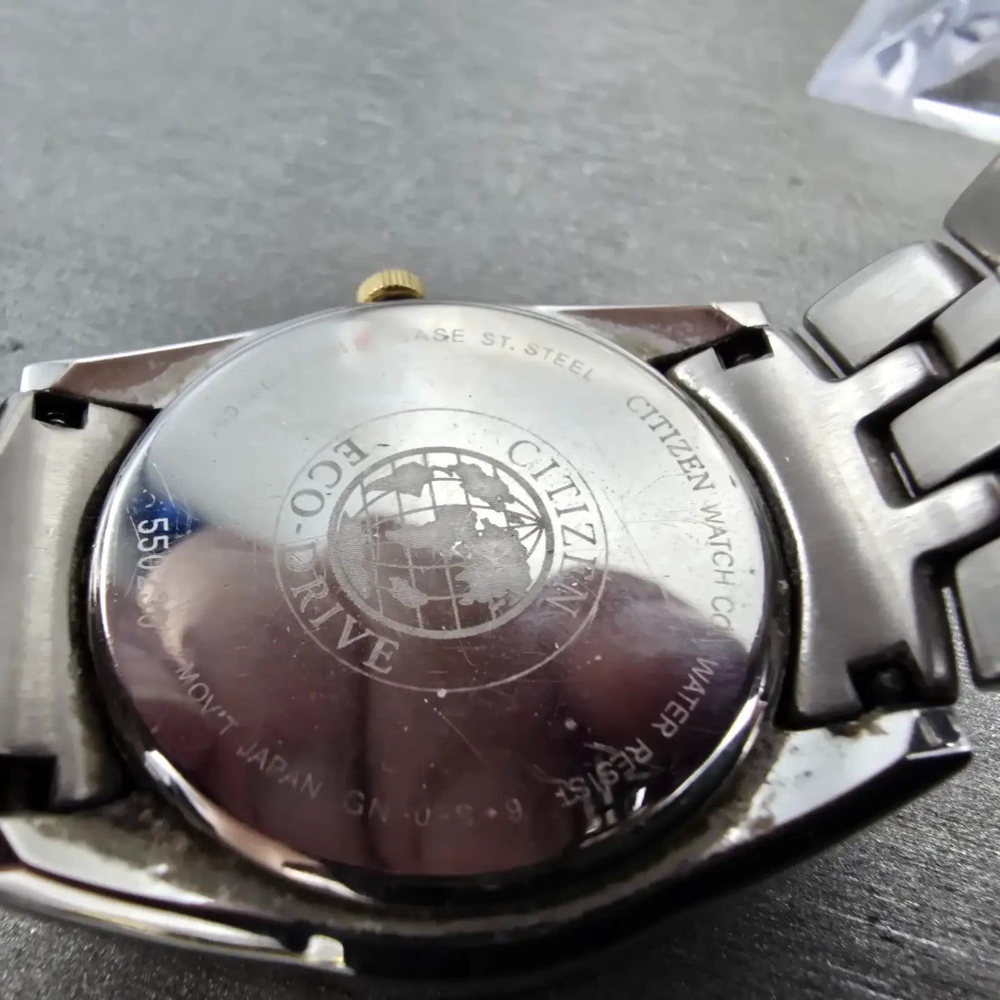 Citizen Eco-Drive Watch Men 35mm Black Dial Two Tone Daydate E100-K003091 Runs J9