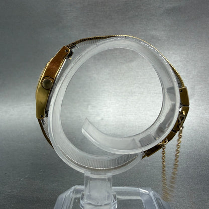 Seiko Watch Women 20mm Black Dial Gold Tone Round 8Y21-0020 New Battery Vintage6