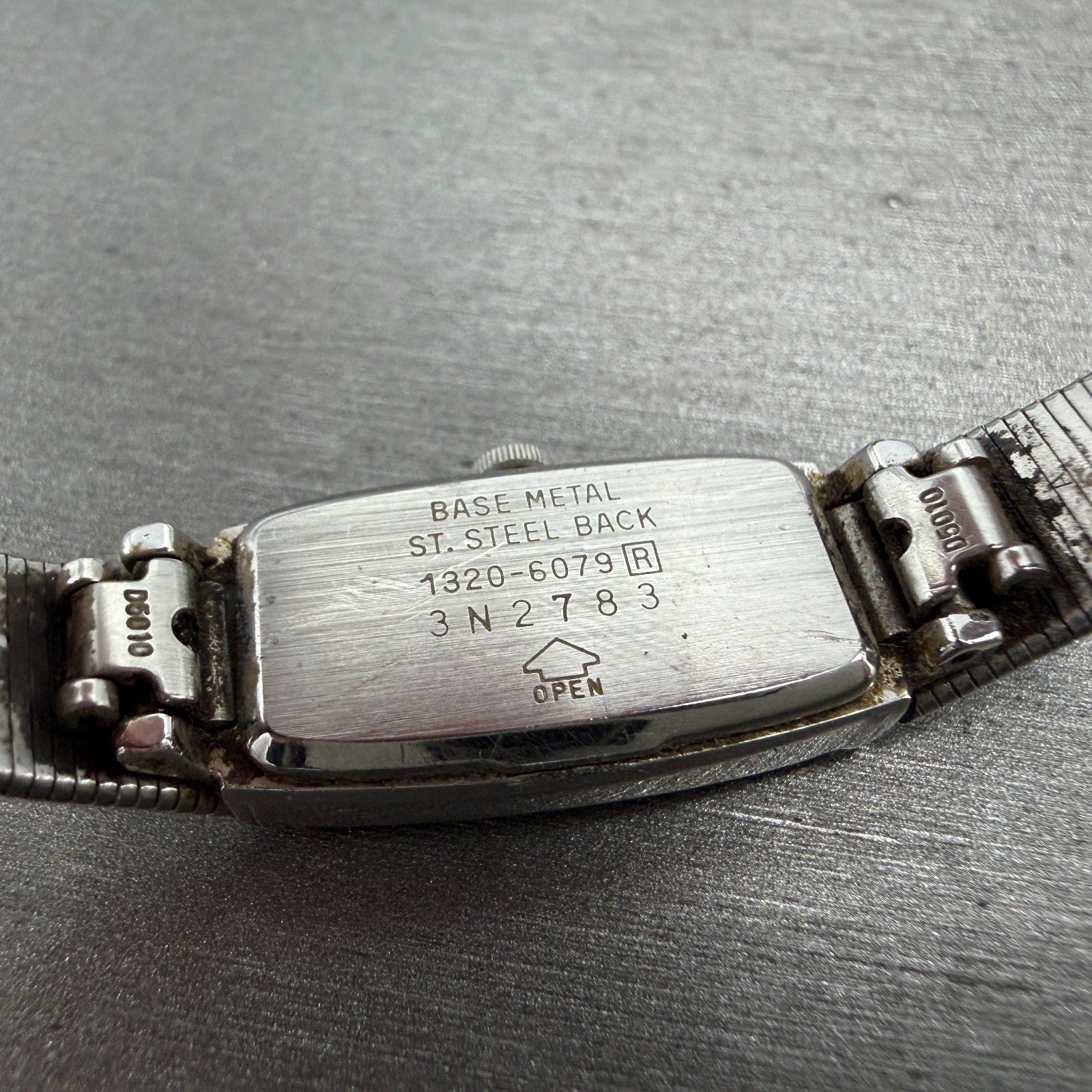 Seko Tank Watch Women 13mm Silver Dial Silver Tone 1320-6079 New Battery Vintage9