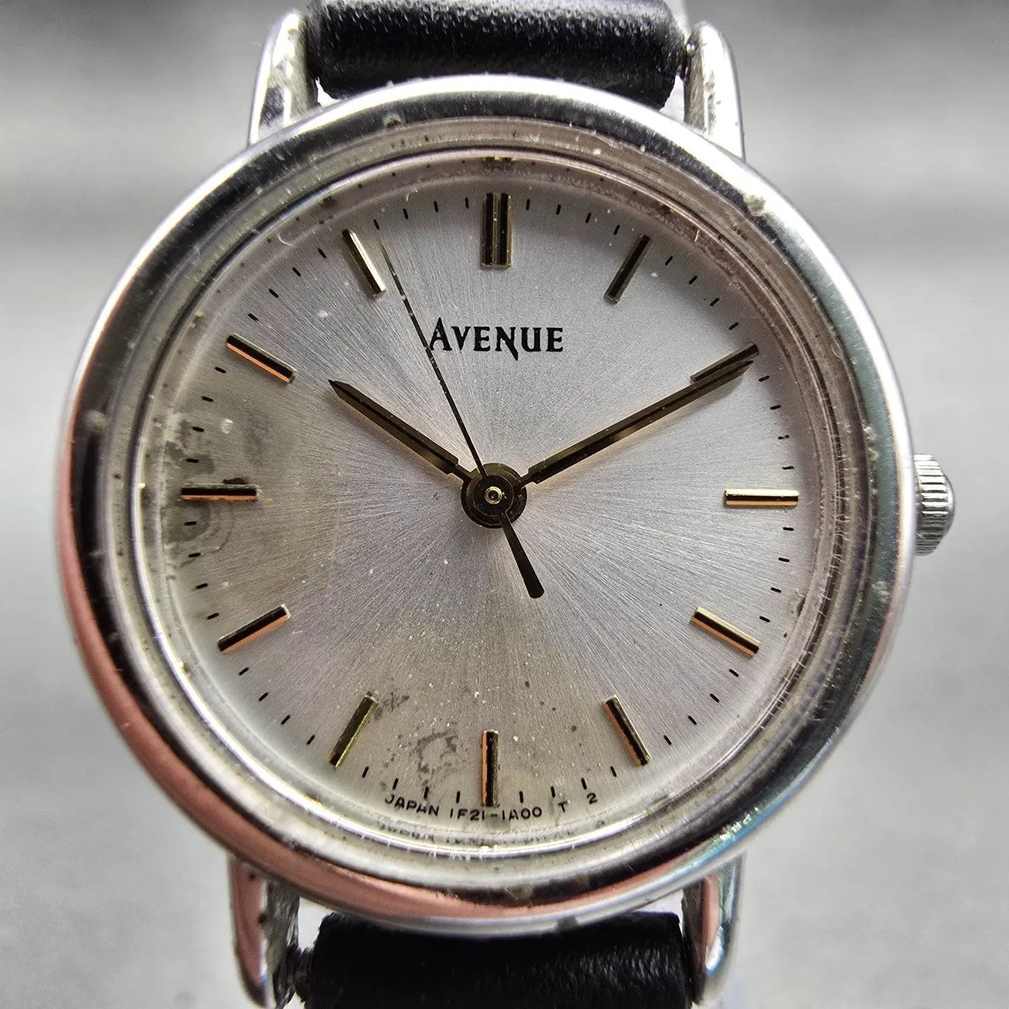 Seiko Avenue Watch Women 23mm Silver Dial Silver Tone Round 1F21-0C40 New Batt1