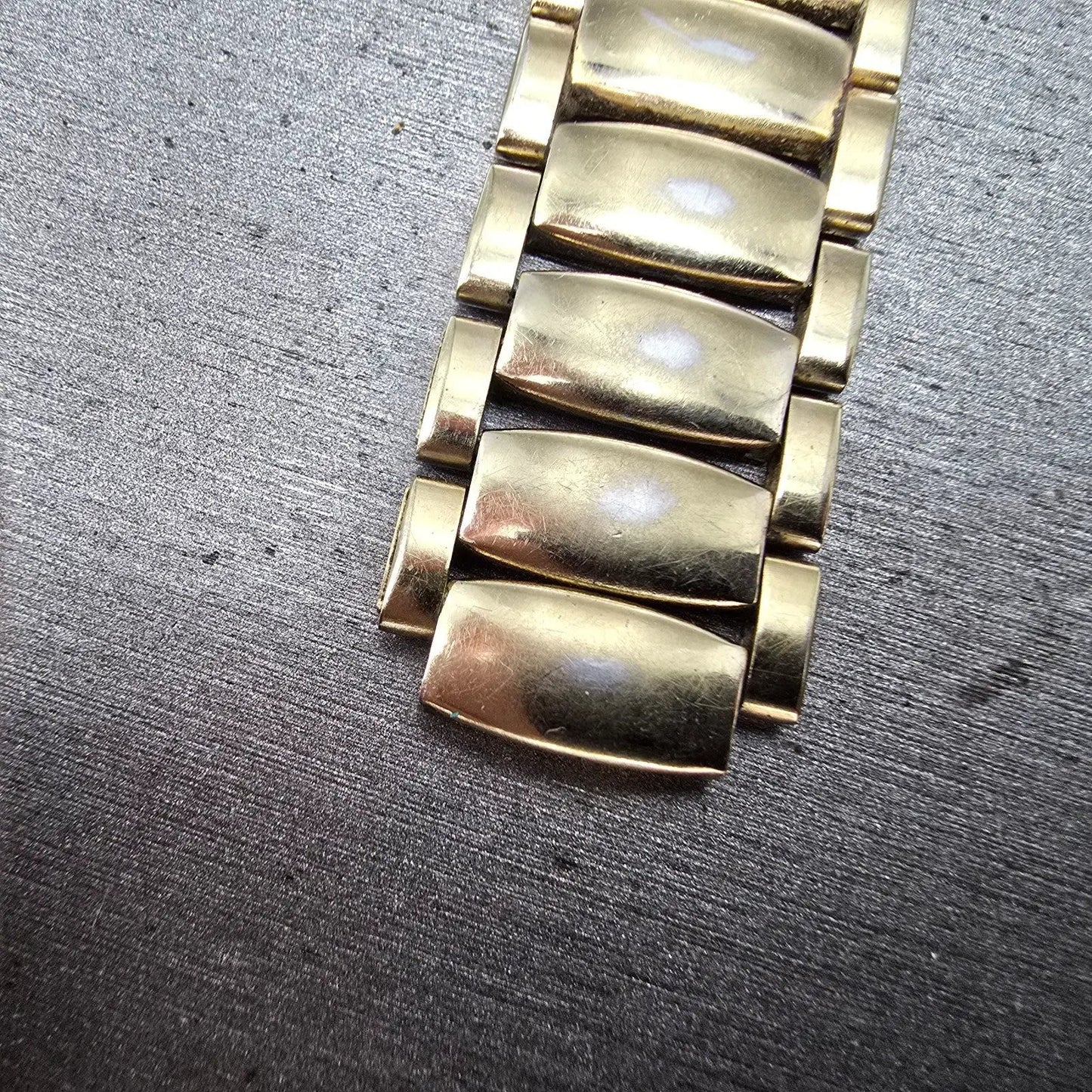 Seiko Bracelet 15mm Stainless Steel Gold Tone Vintage Japan G1395E MISSING CLASP2