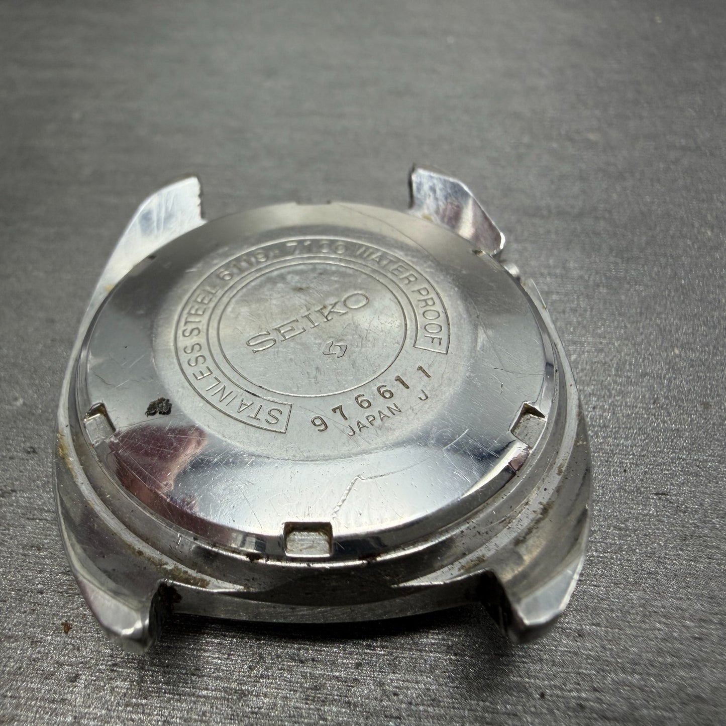 Seiko 5 Automatic Watch Men 35mm Silver Dial Silver Tone Daydate 6119-7100 PARTS10