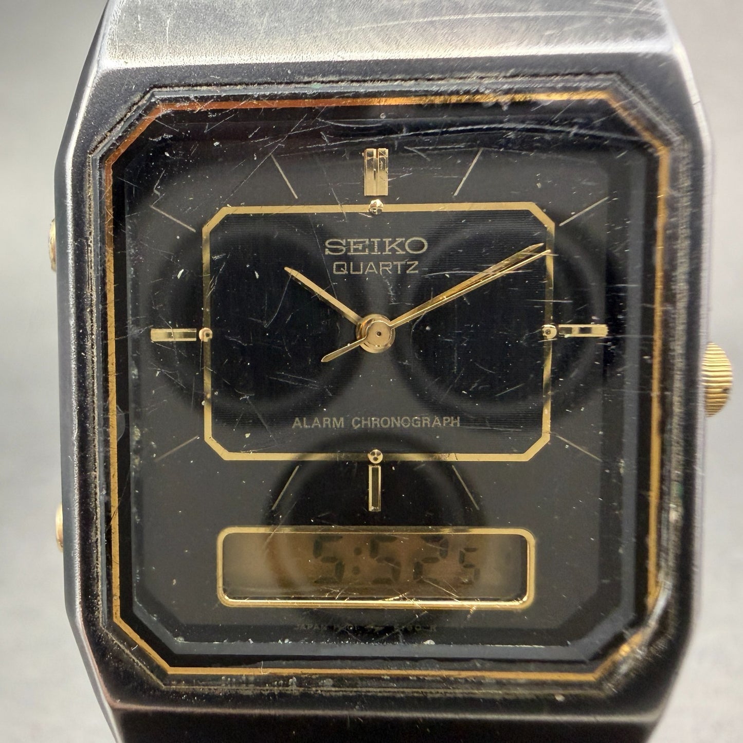 Seiko Analog Digital Watch Men 28mm Black Gold Alarm Chrono H601-5179 PARTS2
