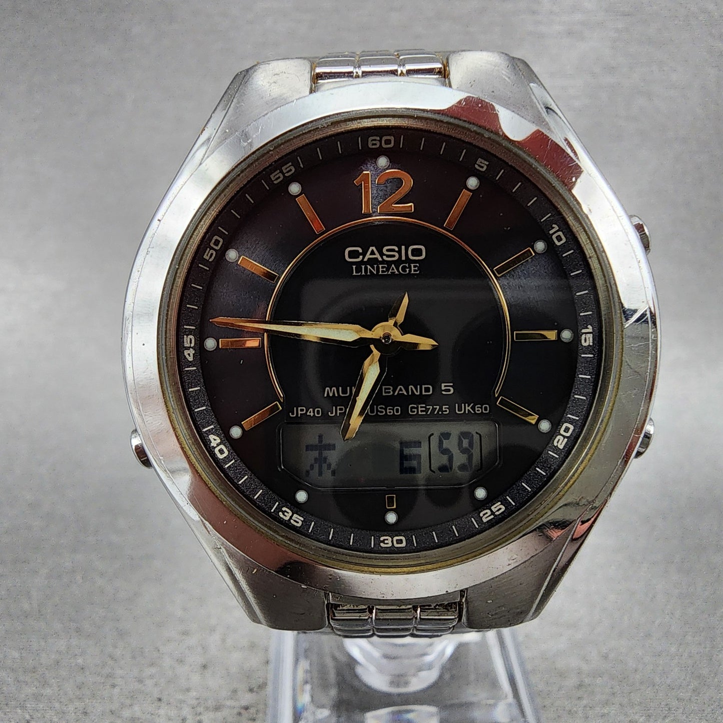Casio Lineage LCWM200 Watch Men 38mm Black Dial Steel Analog Digital Solar Runs1