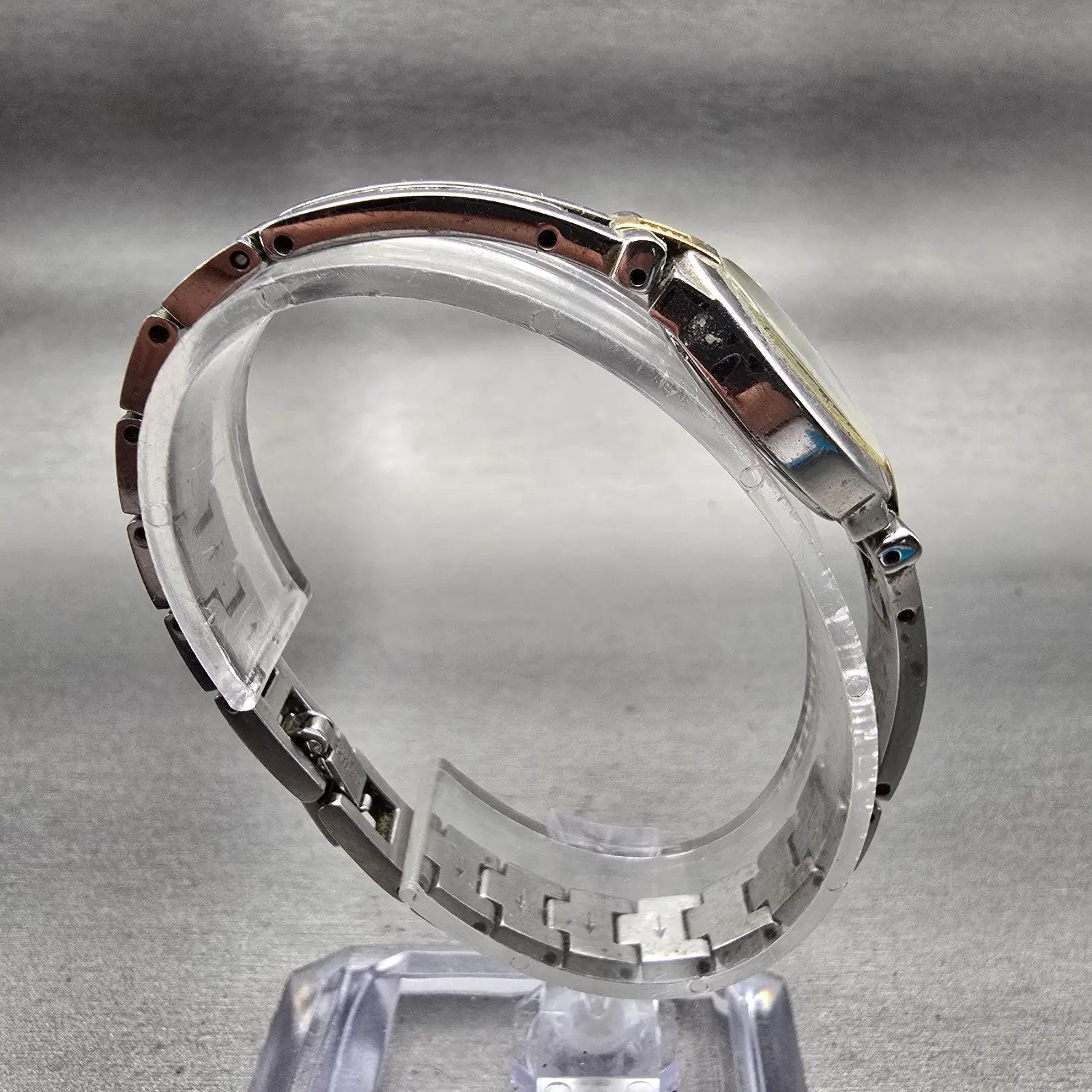 Seiko Watch Women 17mm White Dial Two Tone Oval 1N00-0KG0 New Battery Vintage8