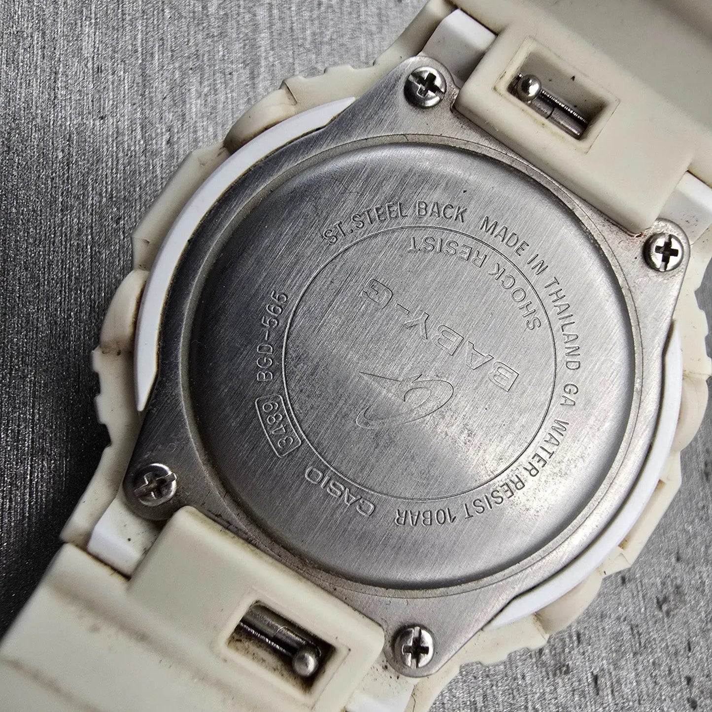Casio Baby-G BGD-565 Watch Women 38mm White Dial White Chrono Alarm New Battery10