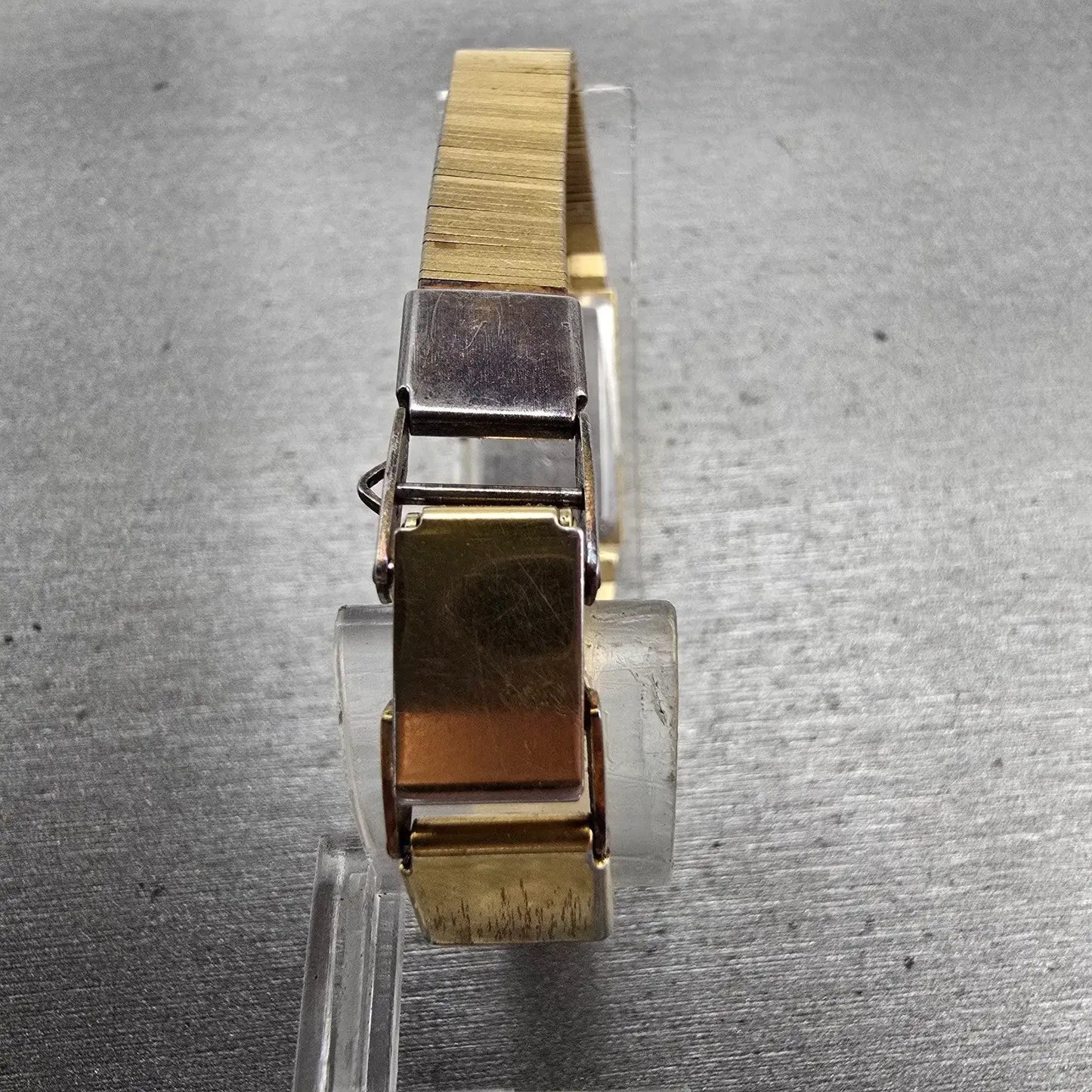 Seiko Tank Watch Women 13mm Gold Dial Gold Tone Rectangle 1320-5960 New Battery7