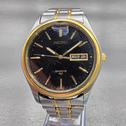 Seiko Sports 50 Watch Men 36mm Black Dial Two Tone Daydate 7N43-9A00 New Battery0