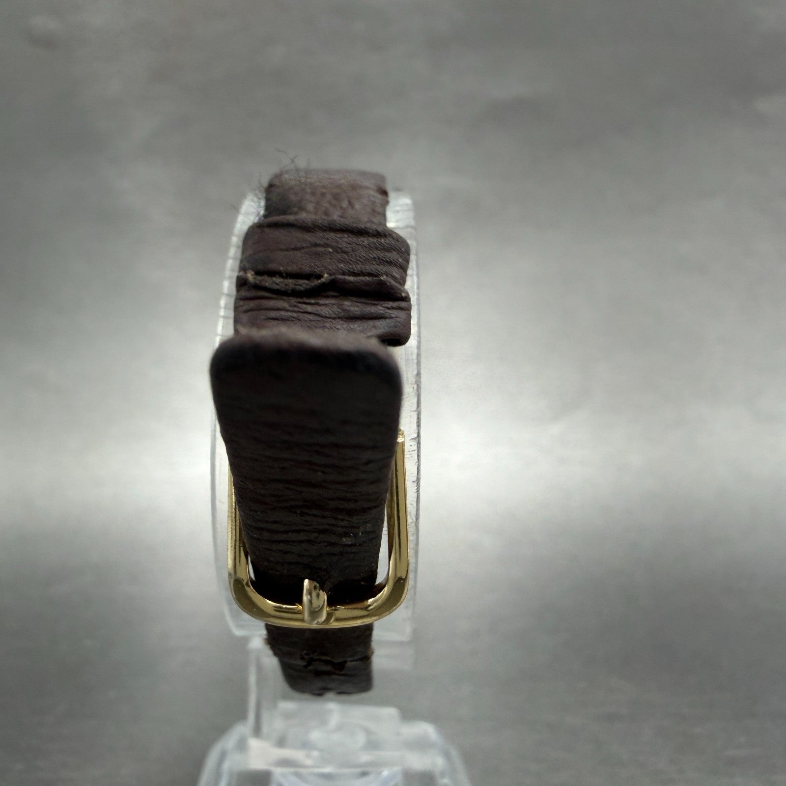 Seiko Exceline Tank Watch Women 18mm Champagne dial Gold Tone 1221-5670 NewBat 47