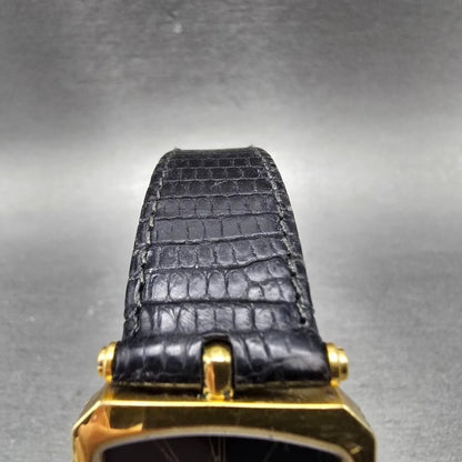 Gucci Tank Watch Men 25mm Black Dial Gold Tone Square PARTS Vintage Swiss5