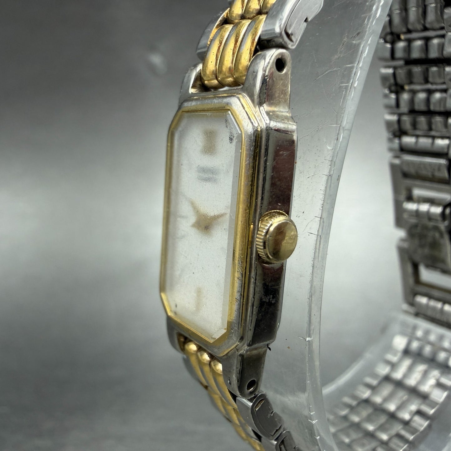 Seiko Tank Watch Women 12mm White Dial Two Tone 2e20-6389 Rectangle New BatteryK2