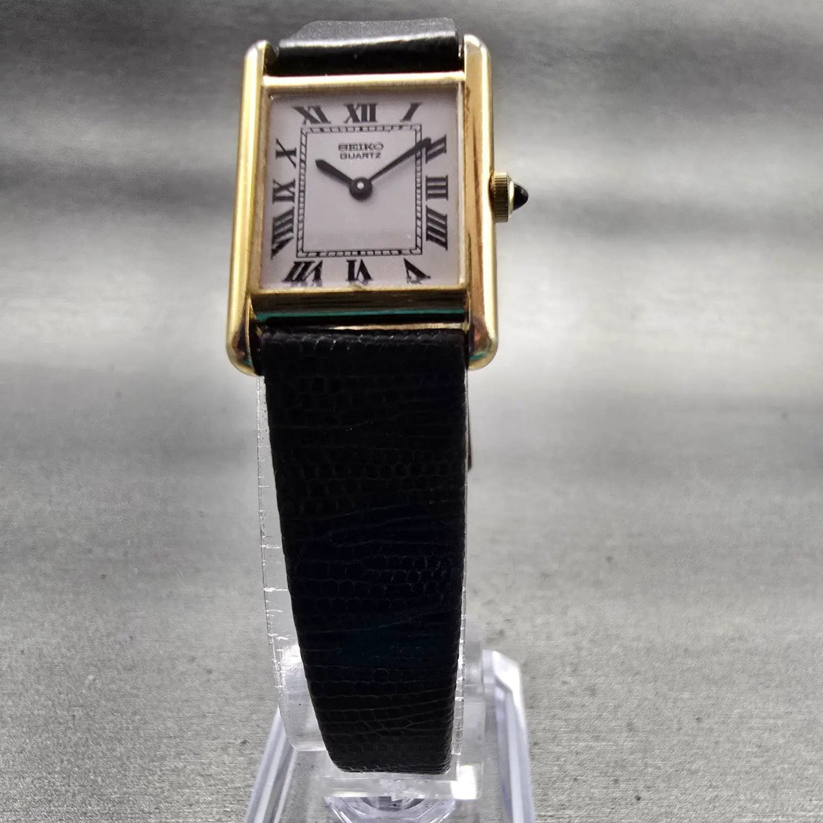 Seiko Tank Watch Women 17mm White Dial Gold Tone Rectangle 2C20-5019 New Battery5