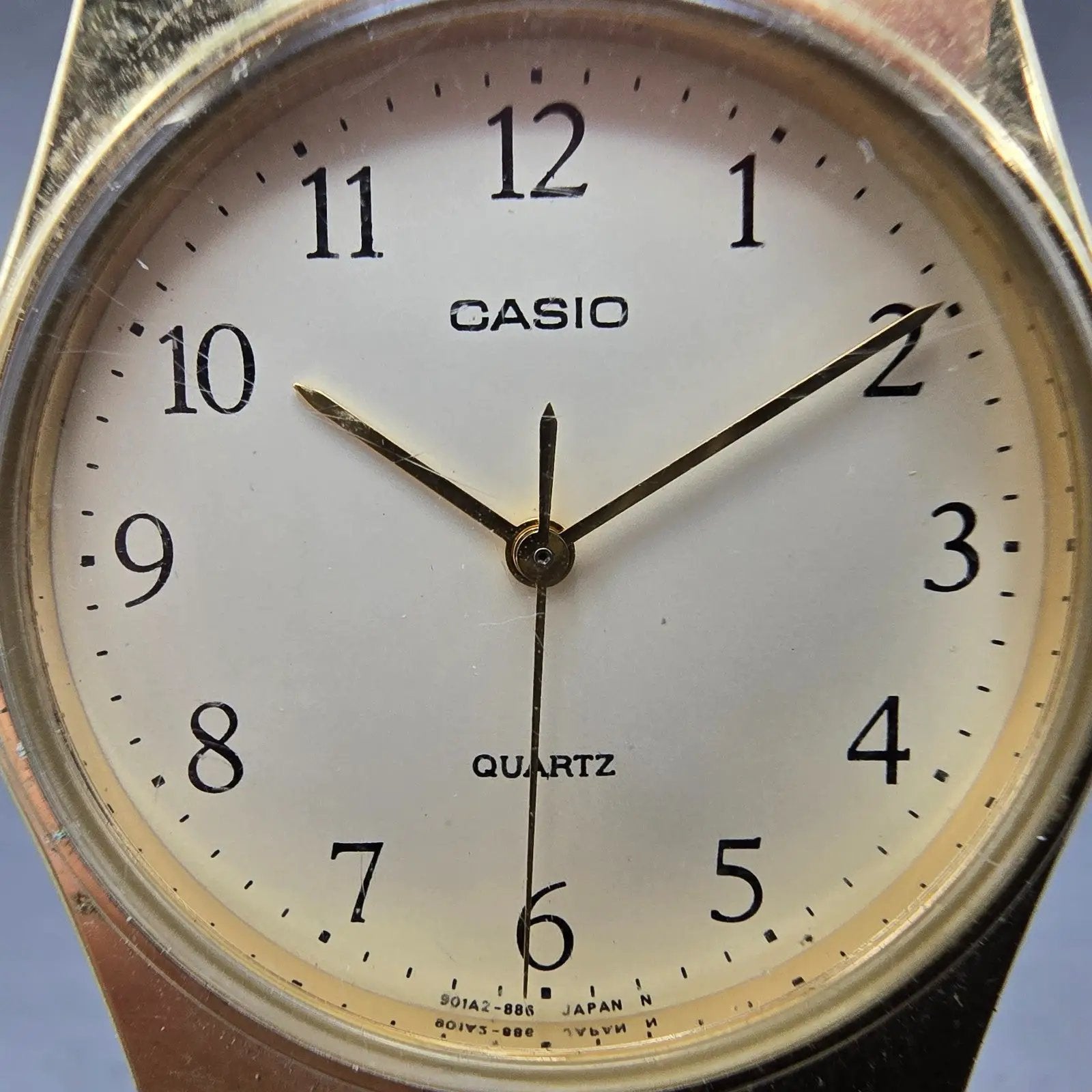 Casio MQ-336 Watch Men 33mm Champagne Dial Gold Tone Round New Battery Vintage1