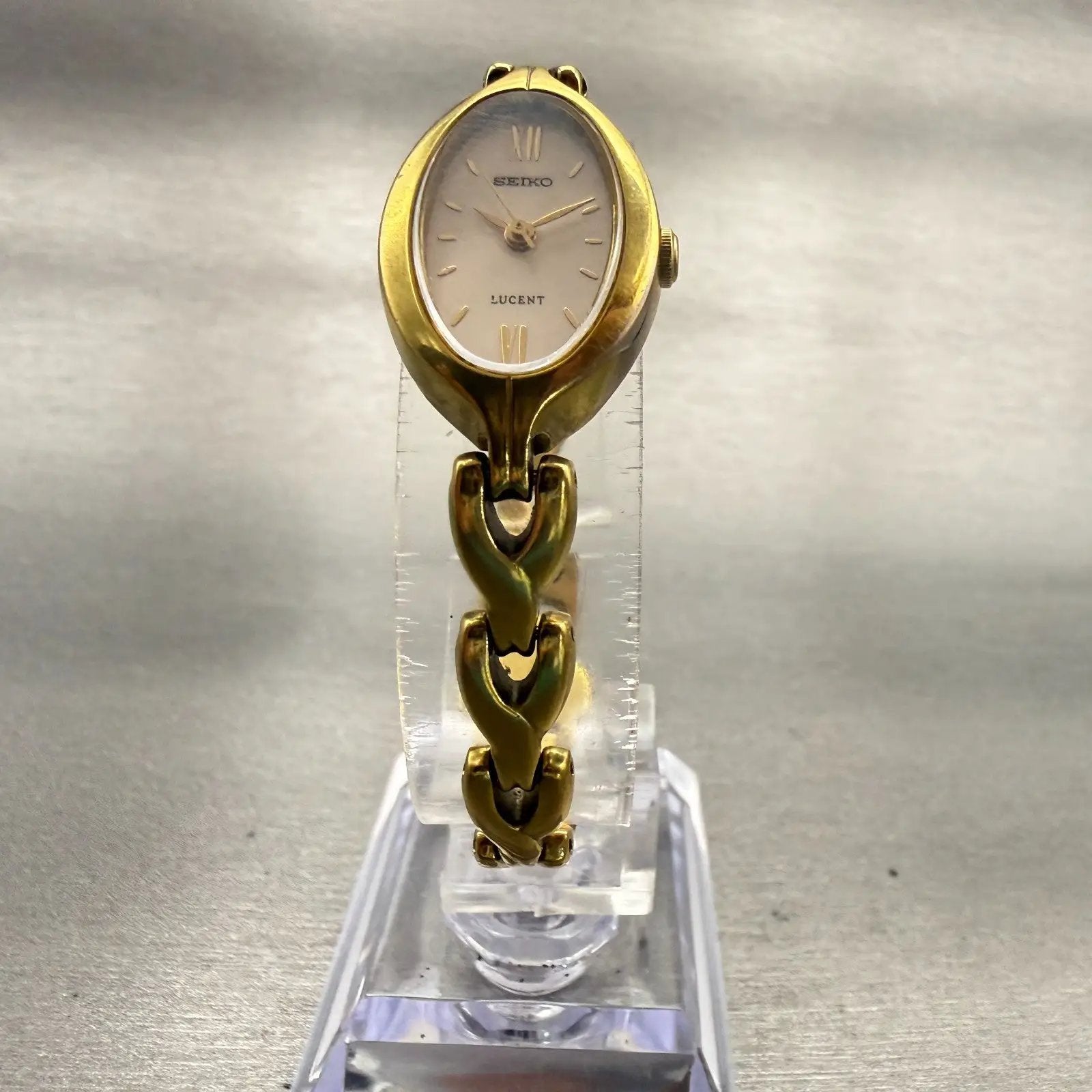 Seiko Lucent Watch Women 17mm White Dial Gold Tone Oval 4N21-5350 New Battery5