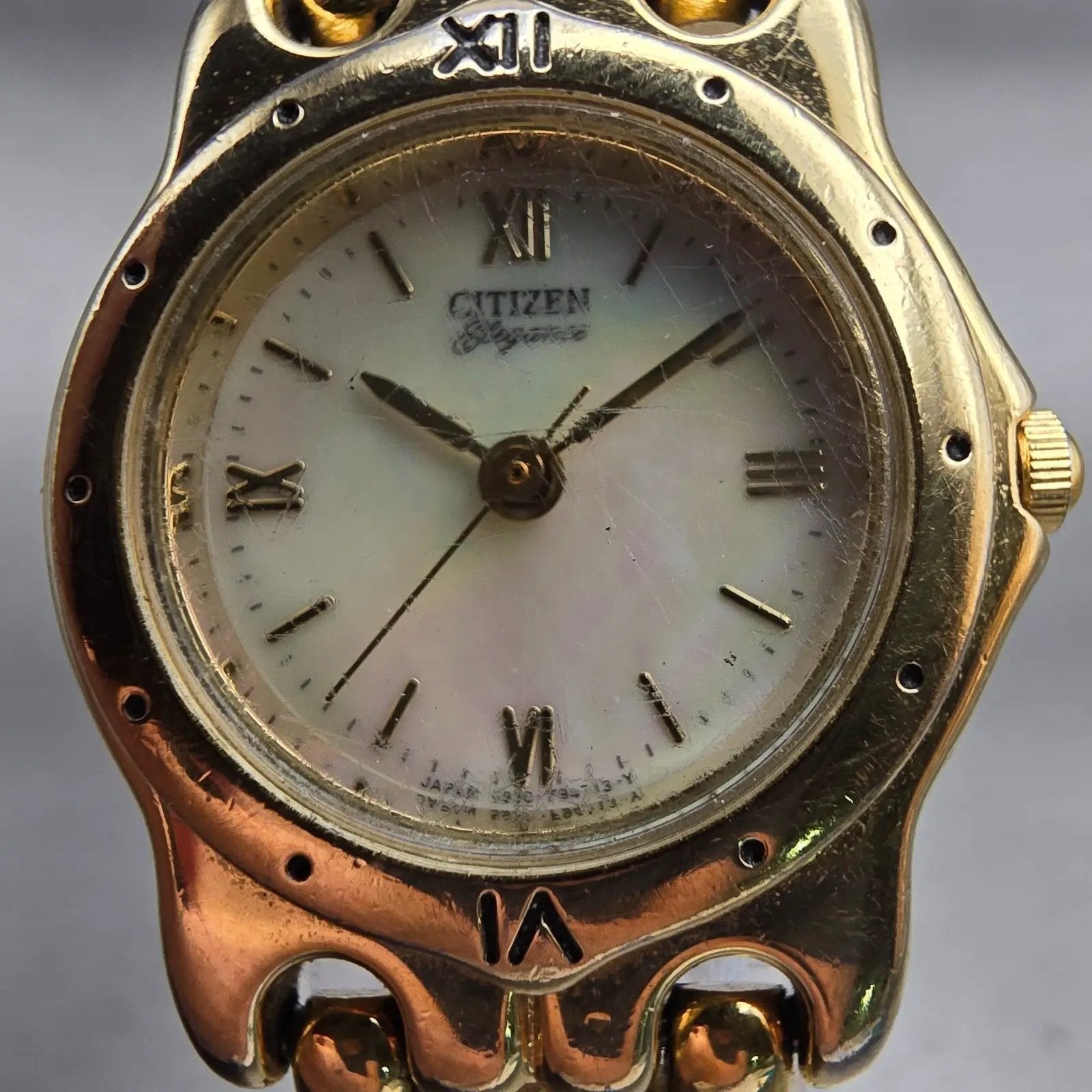Citizen Elegance Watch Women 23mm MOP Dial Gold Tone Round 5930-F91342 New Batt1