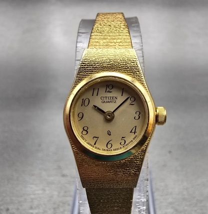 Citizen CQ Watch Women 17mm Champagne Dial Gold Tone Oval 3220-890779 New Batt0